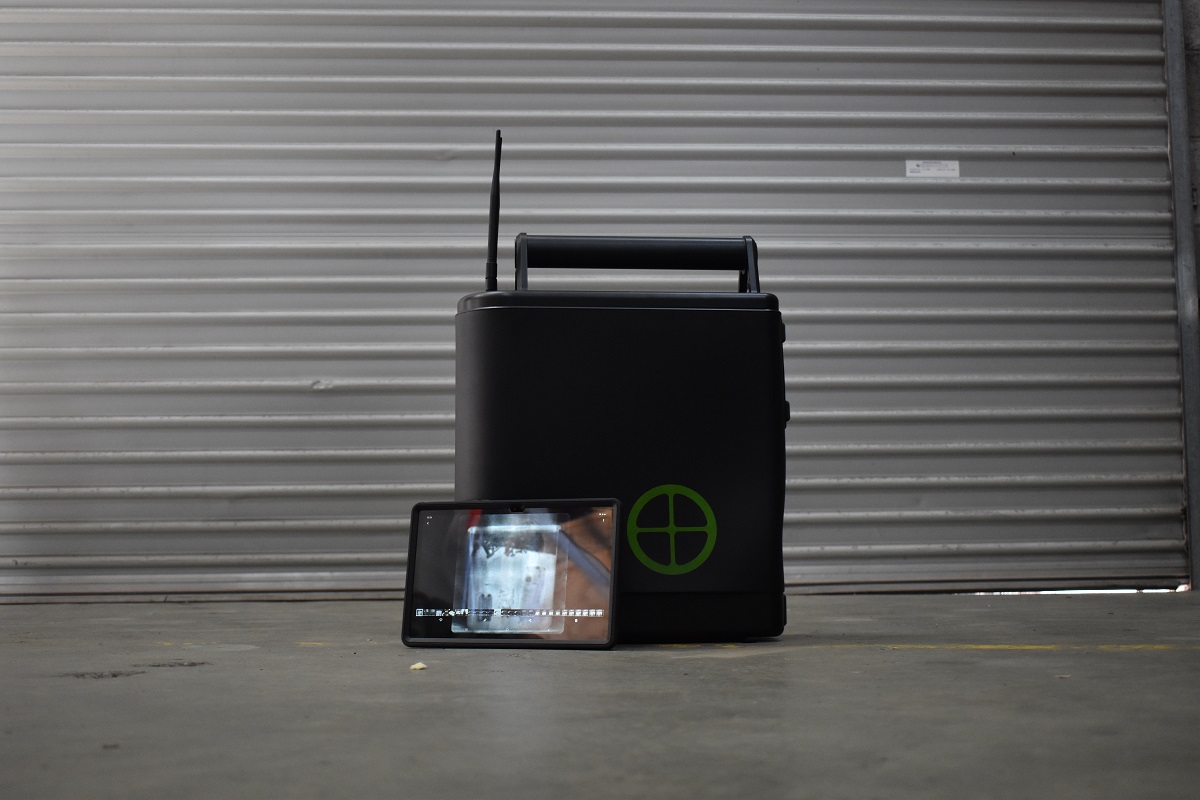 IED X-ray camera with remote viewing tablet